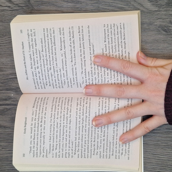 ✴️2 for $10✴️ Mrs. Jeffries and the Feast of St. Stephen Book - Picture 3 of 4